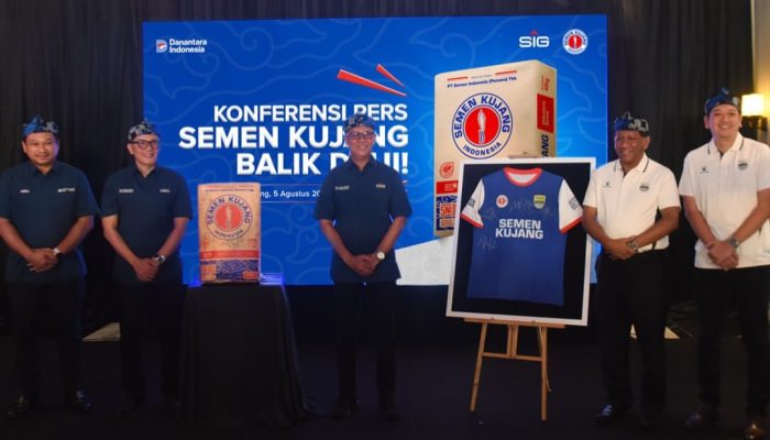 Persib Gandeng Semen Kujang, Kolaborasi Dua Ikon Jawa Barat untuk Tiga Musim