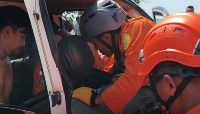 Sopir Truk Terjepit Usai Kecelakaan di Jalur Singaraja-Gilimanuk, Tim SAR Berhasil Evakuasi Korban