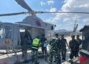 Helikopter TNI AL Salurkan 104 Paket Sembako untuk Korban Gempa NTT