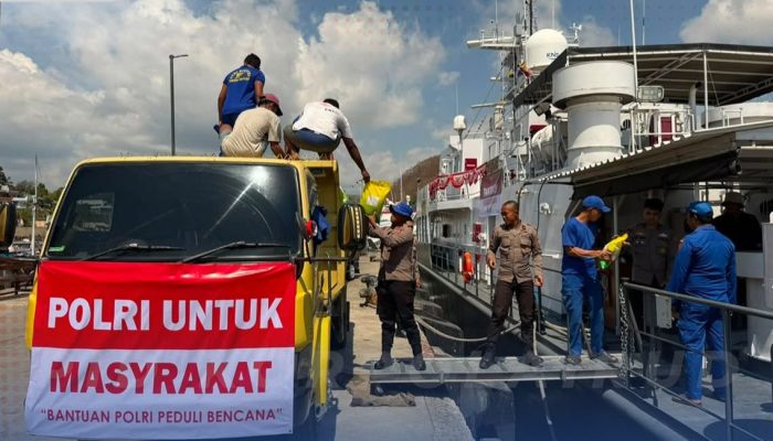 Polri Kirim 2.500 Paket Bantuan untuk Warga Terdampak Gempa di Manggarai