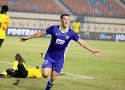 Gol Dramatis Mariano Peralta Antar Persib Tembus Fase Grup ACL Two 2026/2027