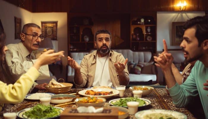 5 Pantangan Saat Makan Malam agar Berat Badan dan Gula Darah Tetap Terjaga