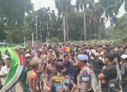 Ratusan Sopir Angkot Kepung Balai Kota Bogor, Tolak Peremajaan Kendaraan Tua