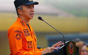 Abu Krakatau Mengarah ke Bogor, Warga Diminta Waspada 6 Abu Vulkanik Gunung Anak Krakatau