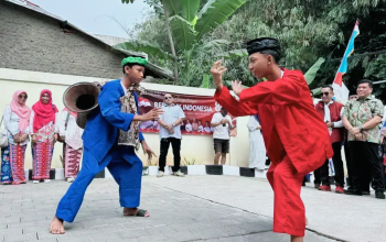 Adu Jurus Jawara Betawi Meriahkan Rebut Dandang Cipayung Jaya 2026 8 Jawara putra dan putri tampil silat dalam Rebut Dandang Cipayung Jaya 2026