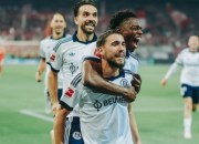 Schalke 04 Menang Dramatis atas Union Berlin 3-1