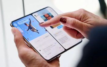 Gaming di iPhone Duo Tawarkan Grafis Kelas Konsol, tetapi Layar Lipatnya Belum Maksimal 3 iPhone Duo vs Galaxy Z Fold 8