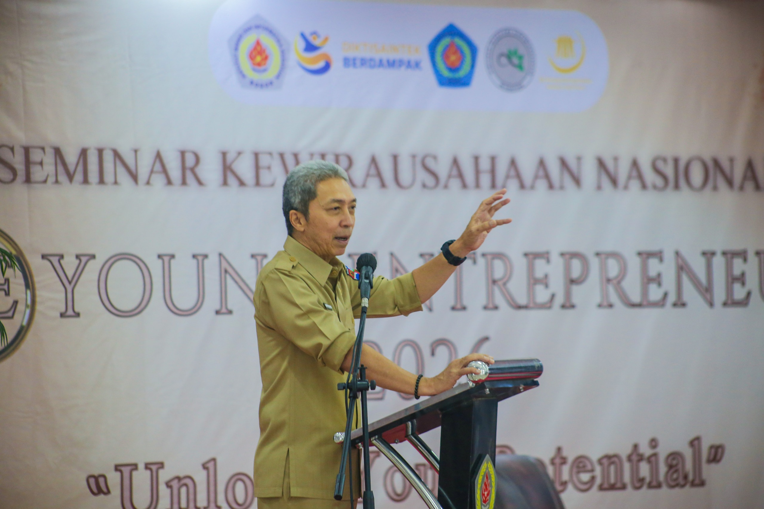 Wali Kota Bogor Dedie A. Rachim mendorong kewirausahaan anak muda