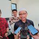 Sosialisasi digitalisasi bansos dan aktivasi IKD di Kelurahan Cilendek Barat, Kota Bogor.