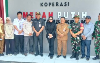 Tiga Menteri Resmikan Operasional KDMP di Desa Tambakrejo dan 10 ribu Koperasi di Tanah Air 3 KDMP Tambakrejo