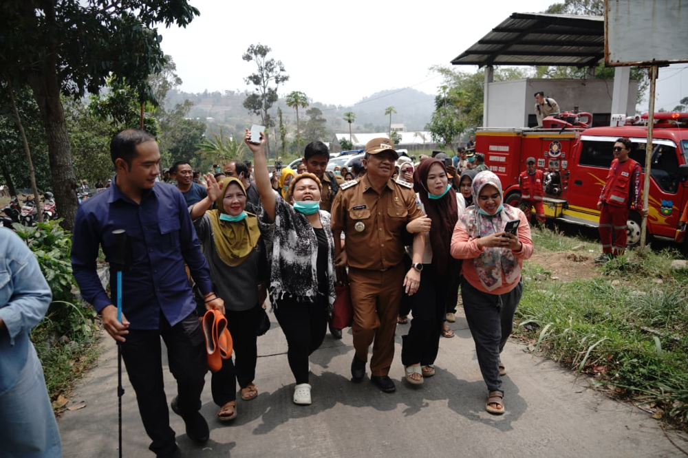 Bupati Abdusy Syakur Amin di Pasir Bajing