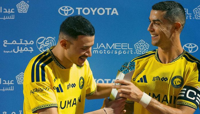 Foto-foto Ekspresi Ronaldo Makin dekat 1.000 Gol, Tinggal 18 Gol Lagi Menolak Penghargaan Pemain Terbaik 2 ronaldo2