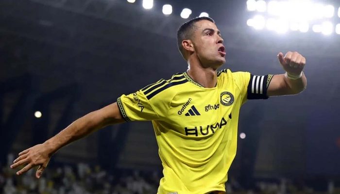 Foto-foto Ekspresi Ronaldo Makin dekat 1.000 Gol, Tinggal 18 Gol Lagi Menolak Penghargaan Pemain Terbaik 6 ronaldo7